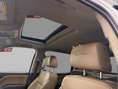 Used 2017 GMC Sierra 2500 Denali w/ Duramax Plus Package image 21