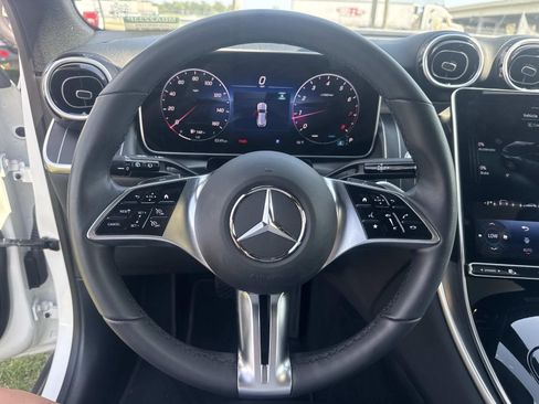 Used 2026 Mercedes-Benz GLC 300 4MATIC image 21