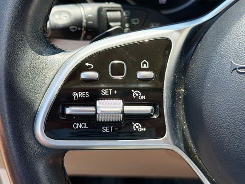 Used 2022 Mercedes-Benz GLC 300 image 16