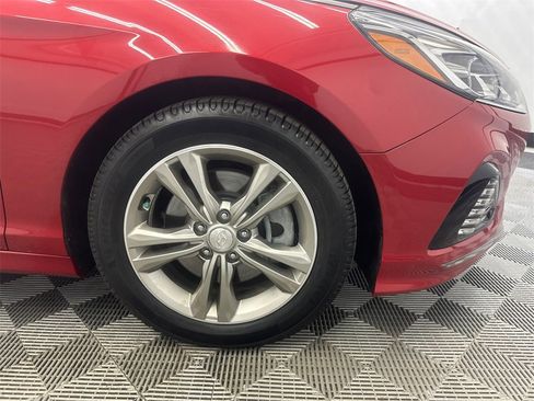 Used 2019 Hyundai Sonata Limited image 14