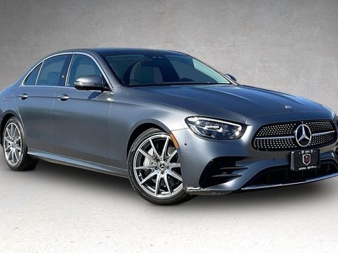 Used 2022 Mercedes-Benz E 350 Sedan w/ AMG Line Exterior image 2