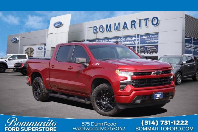 Used 2024 Chevrolet Silverado 1500 RST w/ Z71 Off-Road Package AWD/4WD image 1