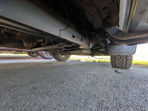 Used 2019 Ford F150 Lariat w/ Equipment Group 502A Luxury image 34