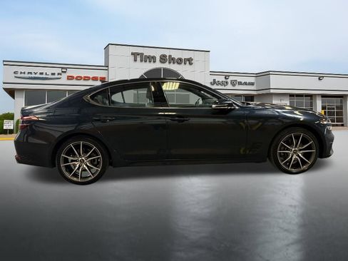 Used 2023 Genesis G70 2.0T AWD/4WD image 6