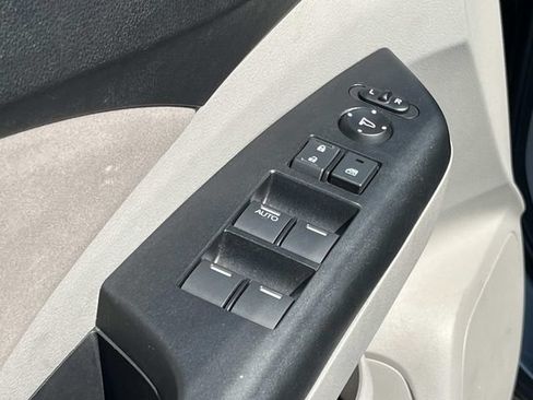 Used 2013 Honda CR-V EX image 22