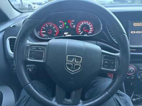 Used 2015 Dodge Dart SXT image 24