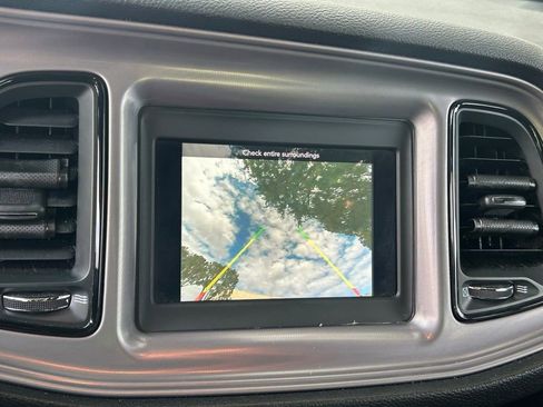 Used 2023 Dodge Challenger SXT image 22