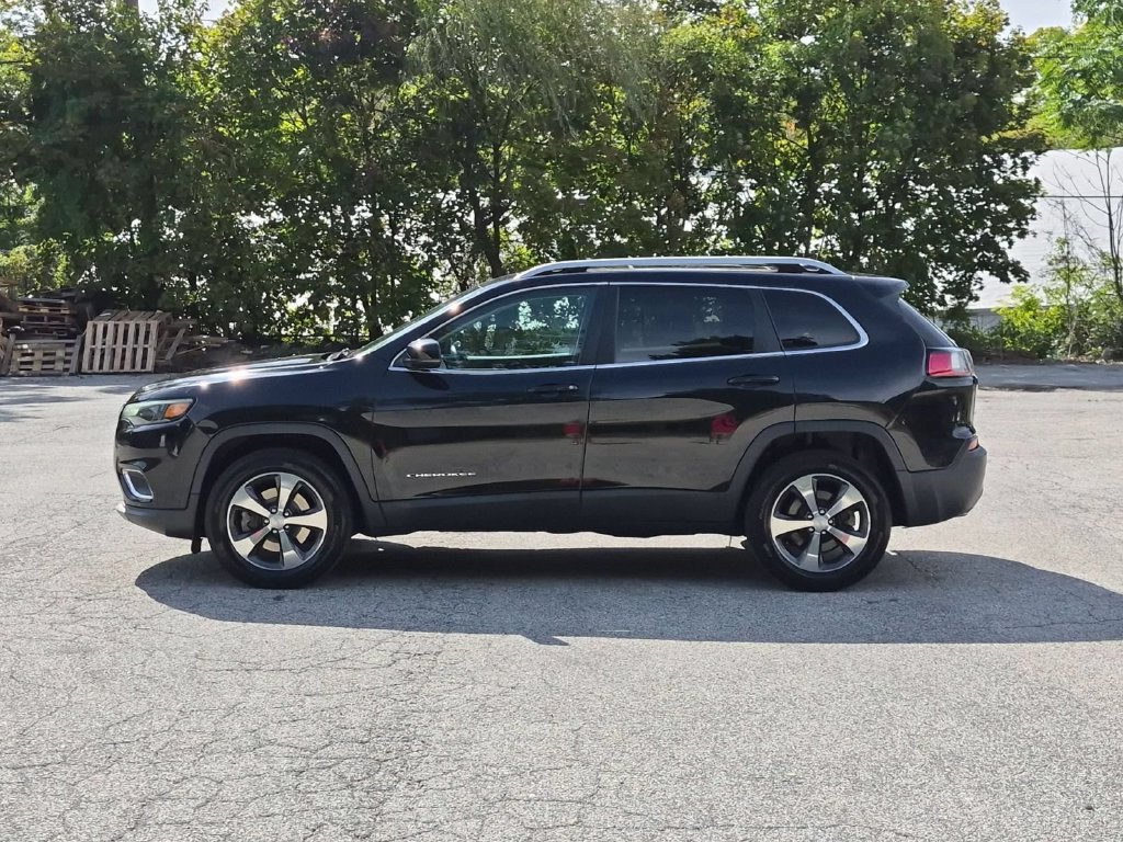 Used 2019 Jeep Cherokee Limited AWD/4WD image 7
