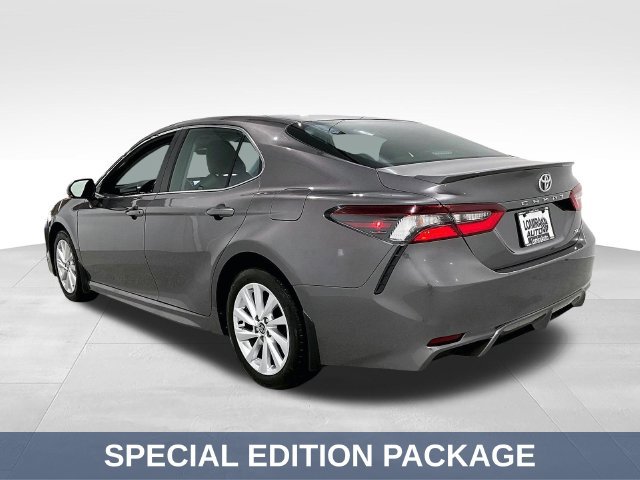 Used 2024 Toyota Camry SE FWD image 6