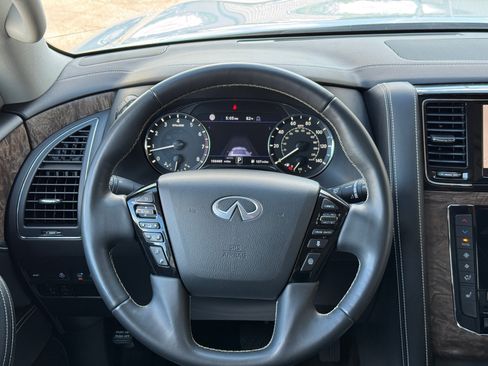 Used 2021 INFINITI QX80 Premium Select w/ All-Season Package image 10