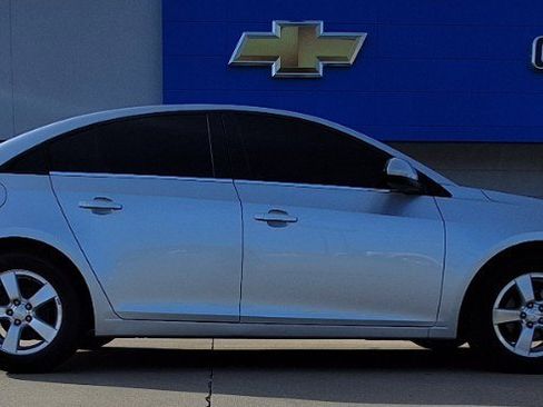 Used 2014 Chevrolet Cruze LT image 1