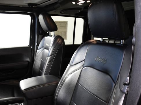 Used 2019 Jeep Wrangler Unlimited Moab w/ Quick Order Package 24M Moab image 16