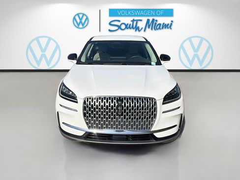 Used 2023 Lincoln Corsair FWD image 2