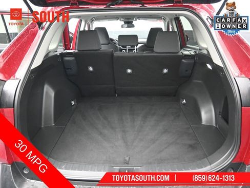 Used 2025 Toyota RAV4 XLE AWD/4WD image 26
