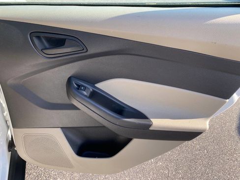 Used 2012 Ford Focus SE image 26