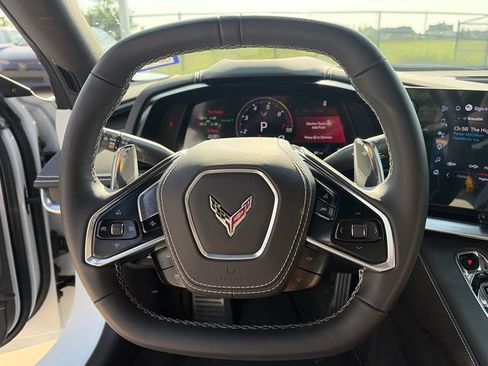Used 2025 Chevrolet Corvette Stingray Convertible w/ 1LT RWD image 20
