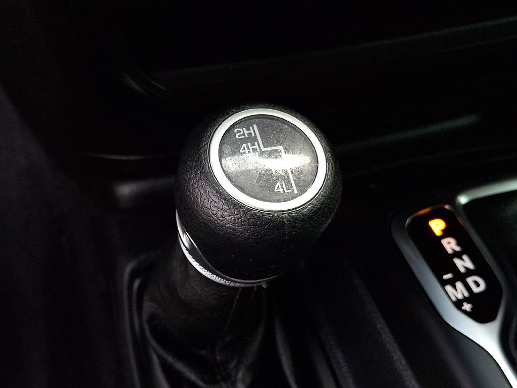 Certified 2021 Jeep Wrangler Unlimited Sport AWD/4WD image 24