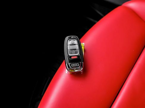 Used 2020 Audi R8 V10 w/ 20" Wheel Package image 49