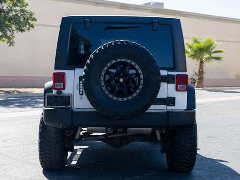 Used 2015 Jeep Wrangler Unlimited Sport w/ Connectivity Group image 6