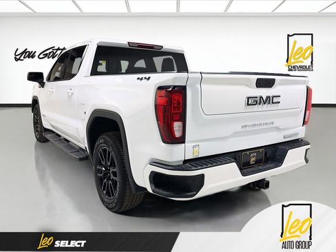 Used 2021 GMC Sierra 1500 Elevation w/ LPO, Elevation Black Package AWD/4WD image 7