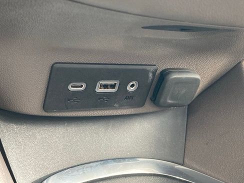 Used 2025 Chevrolet Malibu LT image 27