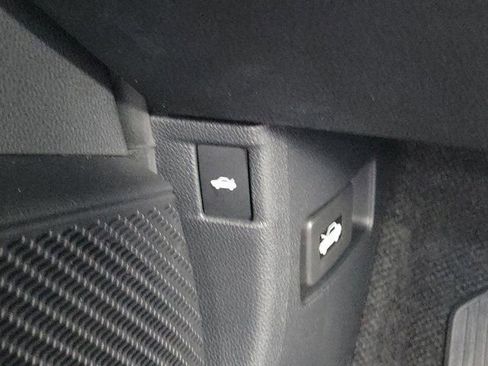 Certified 2025 Honda Accord SE image 19