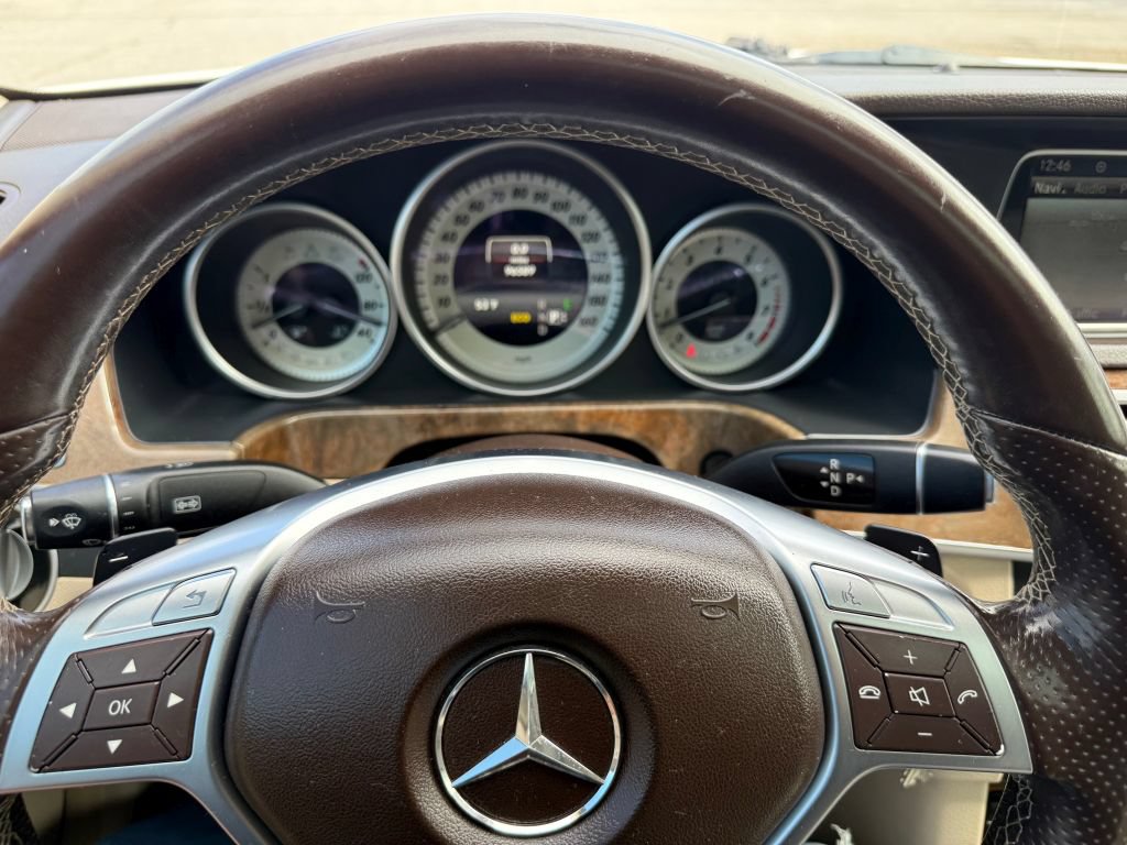 Used 2014 Mercedes-Benz E 350 Sedan image 32