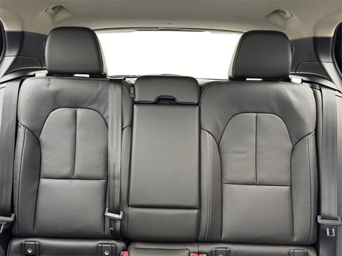 New 2026 Volvo XC40 B5 Plus w/ Protection Package Premier image 22