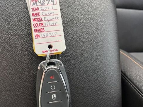 Used 2021 Chevrolet Equinox Premier image 48