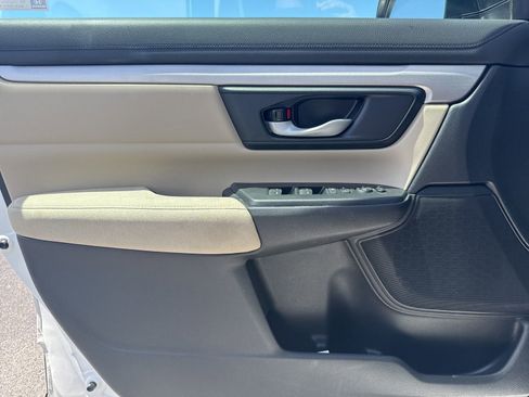 Used 2019 Honda CR-V LX image 19
