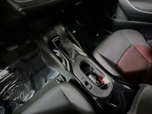 Used 2024 Toyota Corolla SE image 25