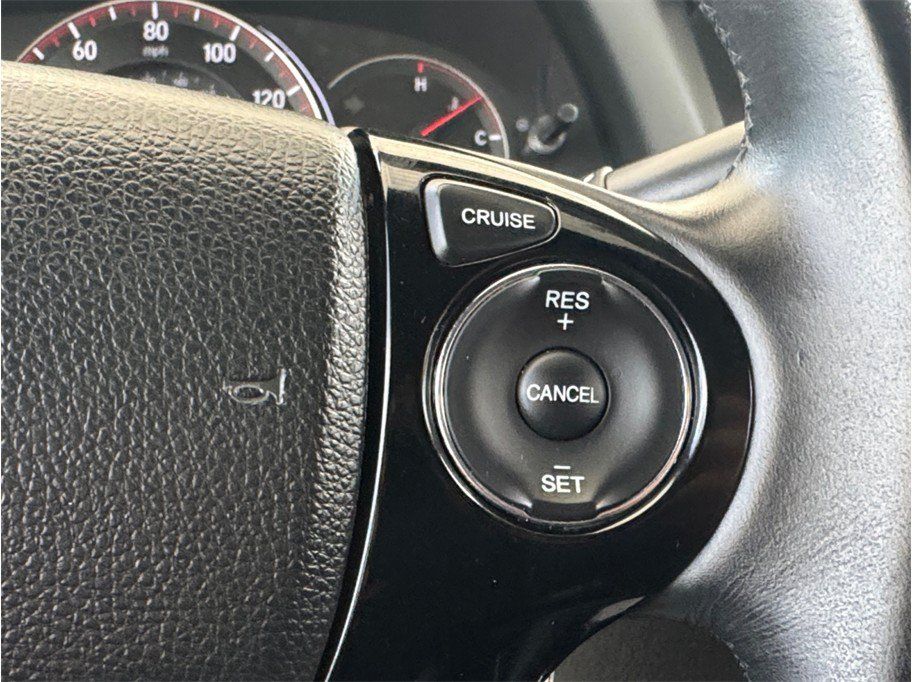 Used 2016 Honda Accord Sport image 14