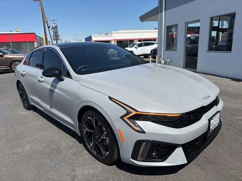 Used 2025 Kia K5 GT-Line w/ GT-Line Premium Package FWD image 1