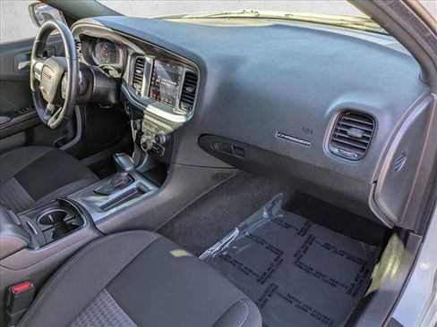 Used 2020 Dodge Charger R/T w/ Blacktop Package image 22
