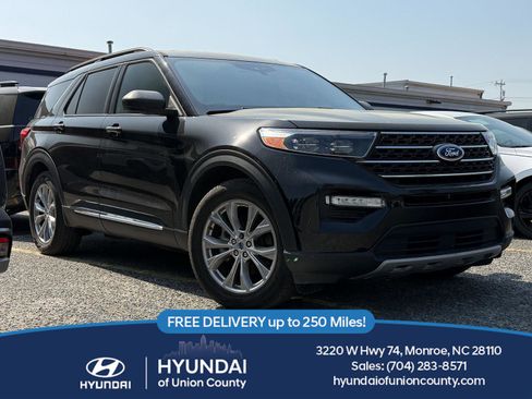 Used 2023 Ford Explorer XLT w/ Equipment Group 202A image 1