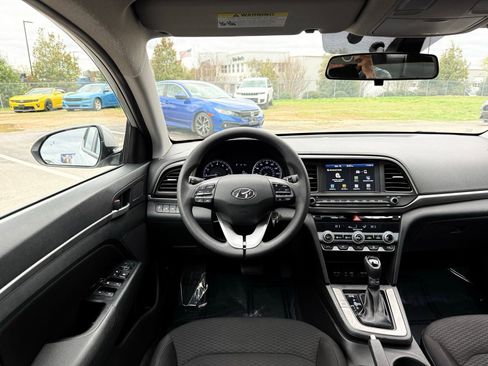 Used 2020 Hyundai Elantra SEL w/ Cargo Package (C1) image 34