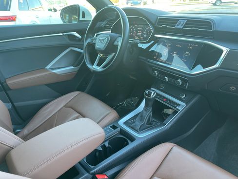 Used 2023 Audi Q3 2.0T Premium w/ Convenience Package image 48