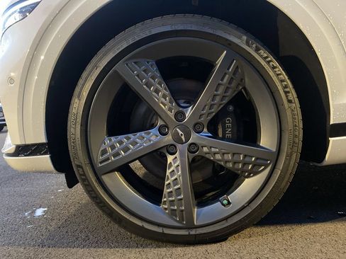 Used 2024 Genesis GV70 2.5T Sport Prestige w/ Sport Prestige Package image 34