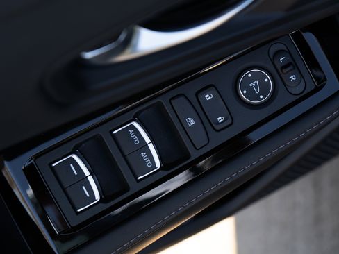 Used 2024 Honda Accord Touring image 39