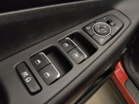 Used 2019 Hyundai Santa Fe SE image 27