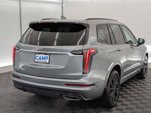 Used 2024 Cadillac XT6 Sport image 6