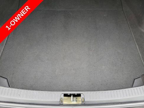 Used 2024 Toyota Corolla LE FWD image 11