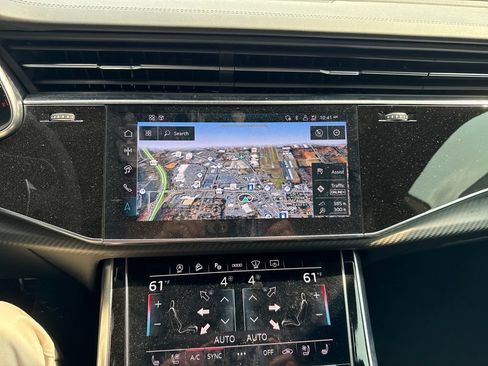 Used 2025 Audi RS Q8 performance AWD/4WD image 19