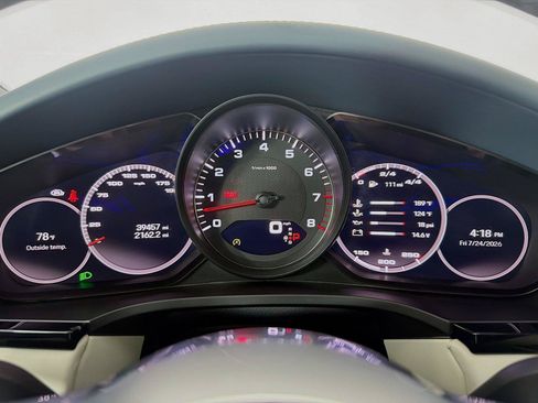 Certified 2022 Porsche Cayenne S Platinum AWD/4WD image 15