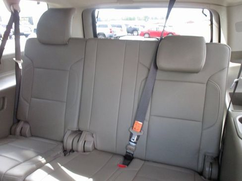 Used 2018 GMC Yukon XL SLT image 24