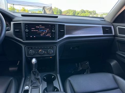 Used 2019 Volkswagen Atlas SE w/ Towing Package FWD image 15