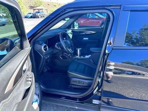 Used 2026 Chevrolet TrailBlazer ACTIV w/ Convenience Package FWD image 10