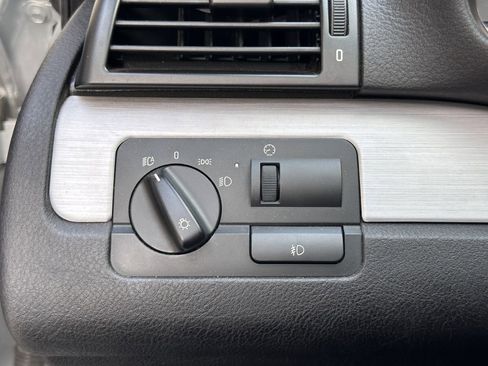 Used 2003 BMW M3 Convertible image 37