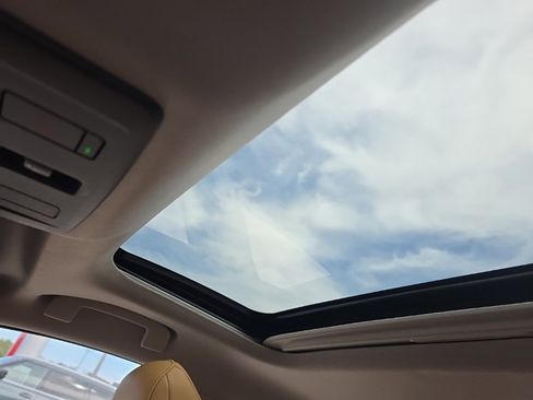 New 2025 Nissan Sentra SV w/ SV Premium Package image 28