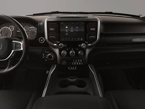 New 2026 RAM 1500 4x4 Crew Cab image 17